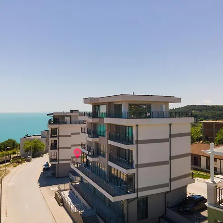 Apartment Infinity Sea View Luxury & Free Parking